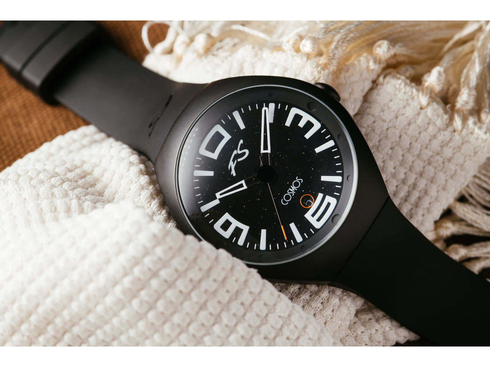 Szanto Icon Frank Stephenson Cosmos Watches Black Dial