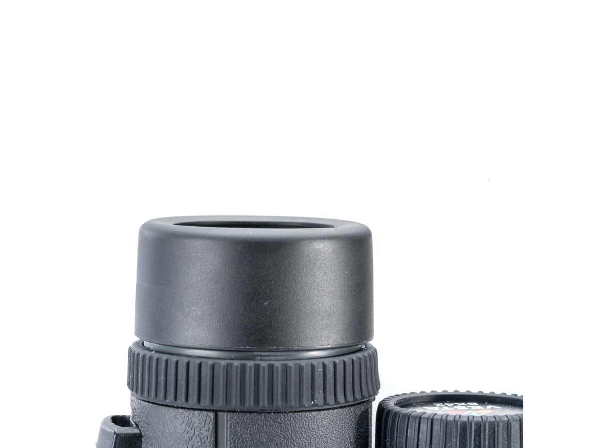 Vanguard Vesta 10x42mm Roof Prism System Binocular BAK4 Rubber Black 1042