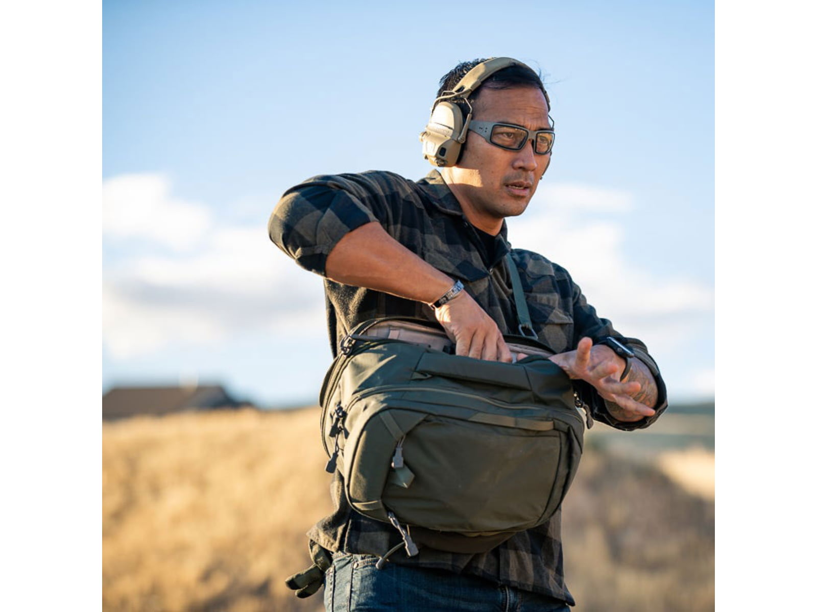 Vertx Transit 17L Backpack