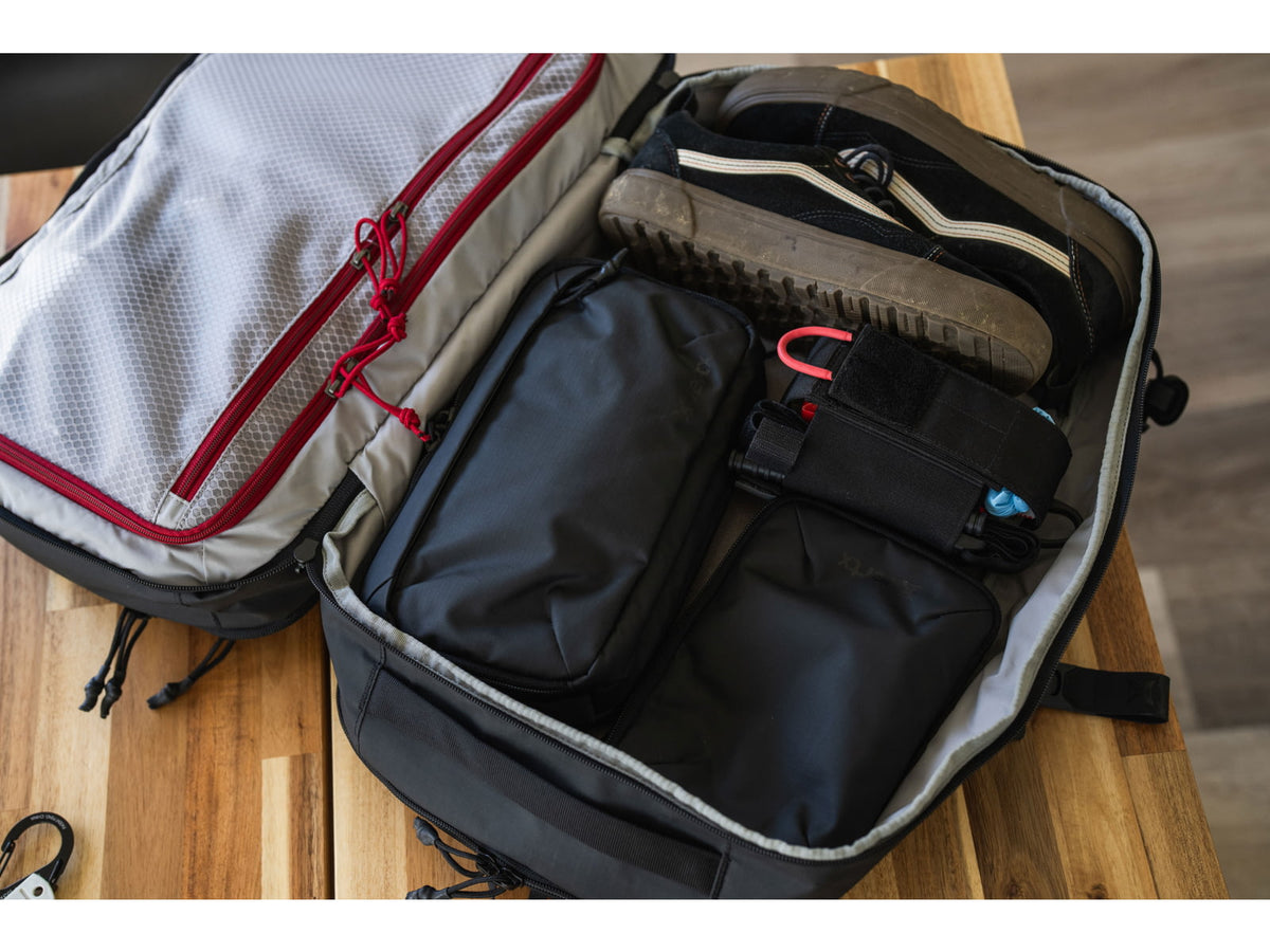 Vertx Urban Ghost Utility Pouch Black F1 VTX5313 BK NA N/A