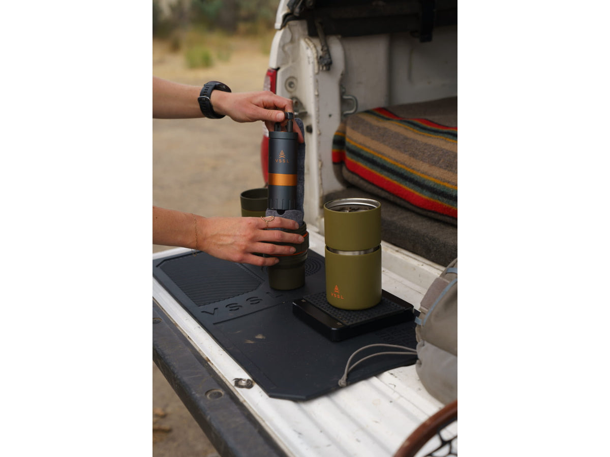 VSSL Nomadic Tailgate Mat Black
