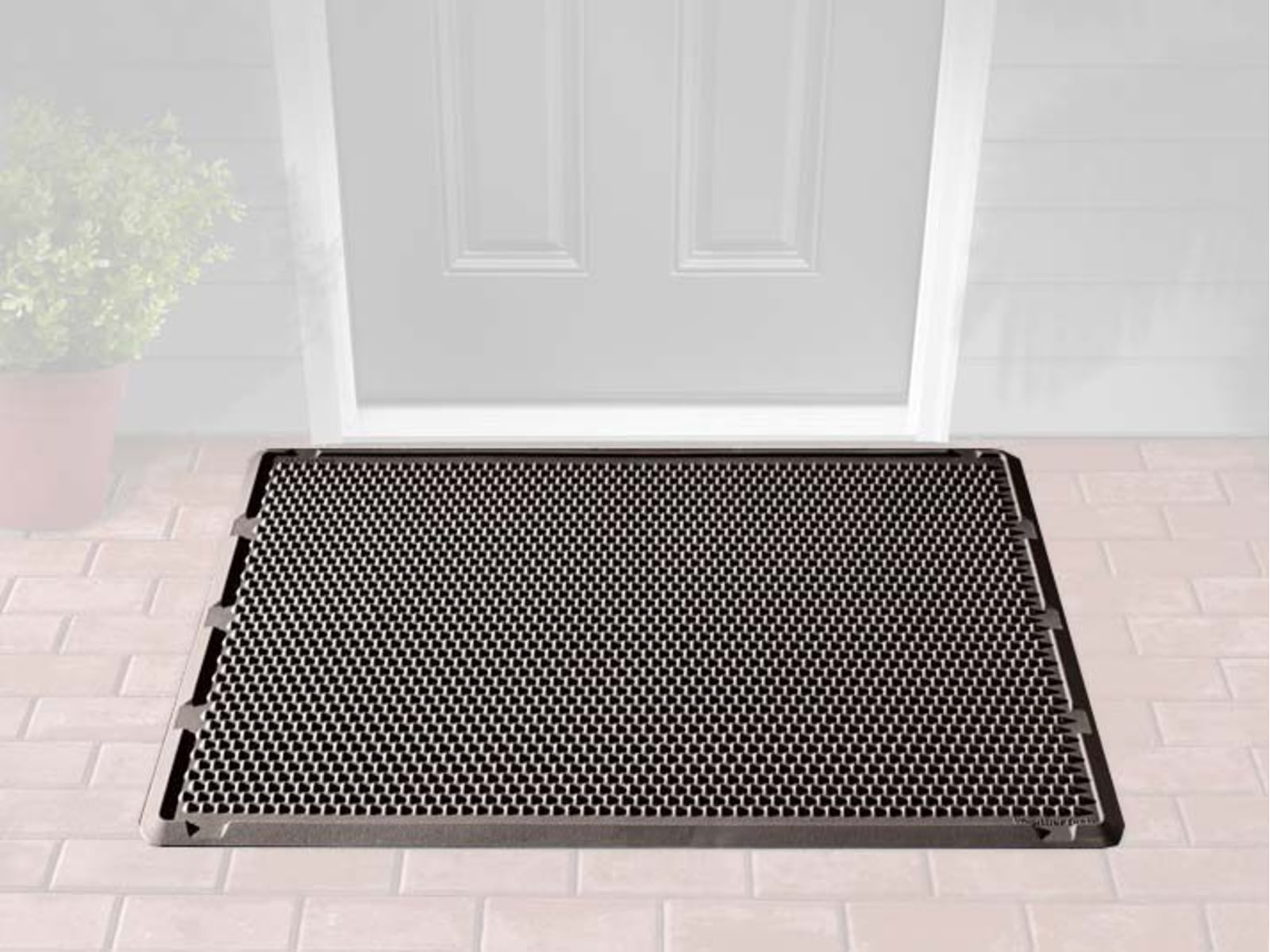 WeatherTech Outdoor Mat 48in x 30in Cocoa