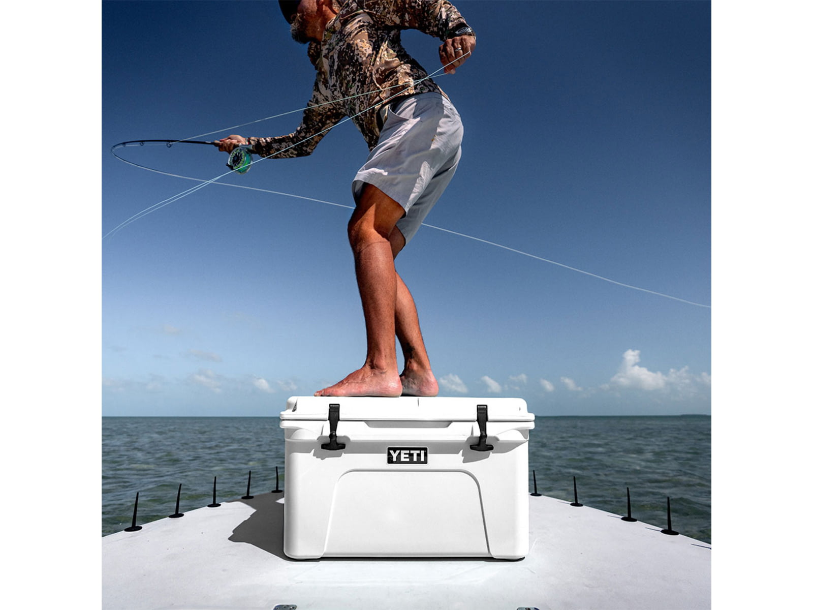 Yeti Tundra 250 Hard Cooler White