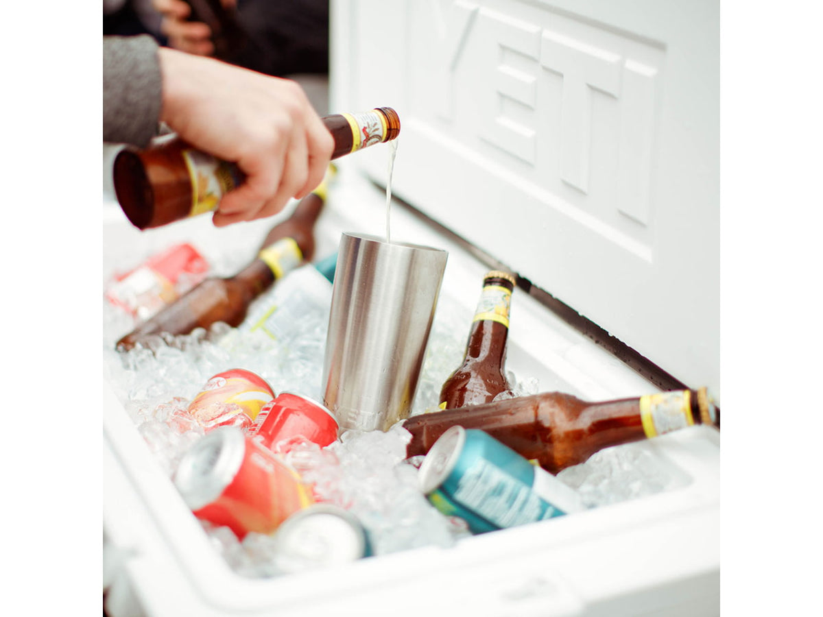 Yeti Tundra 250 Hard Cooler White