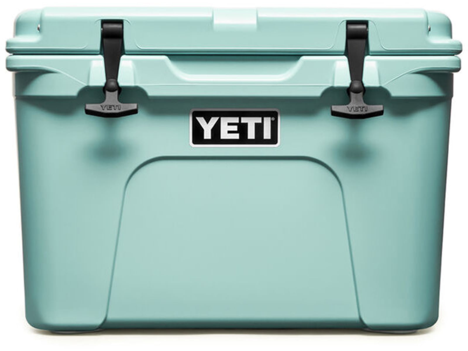 Yeti Tundra 35 Quart Hard Cooler