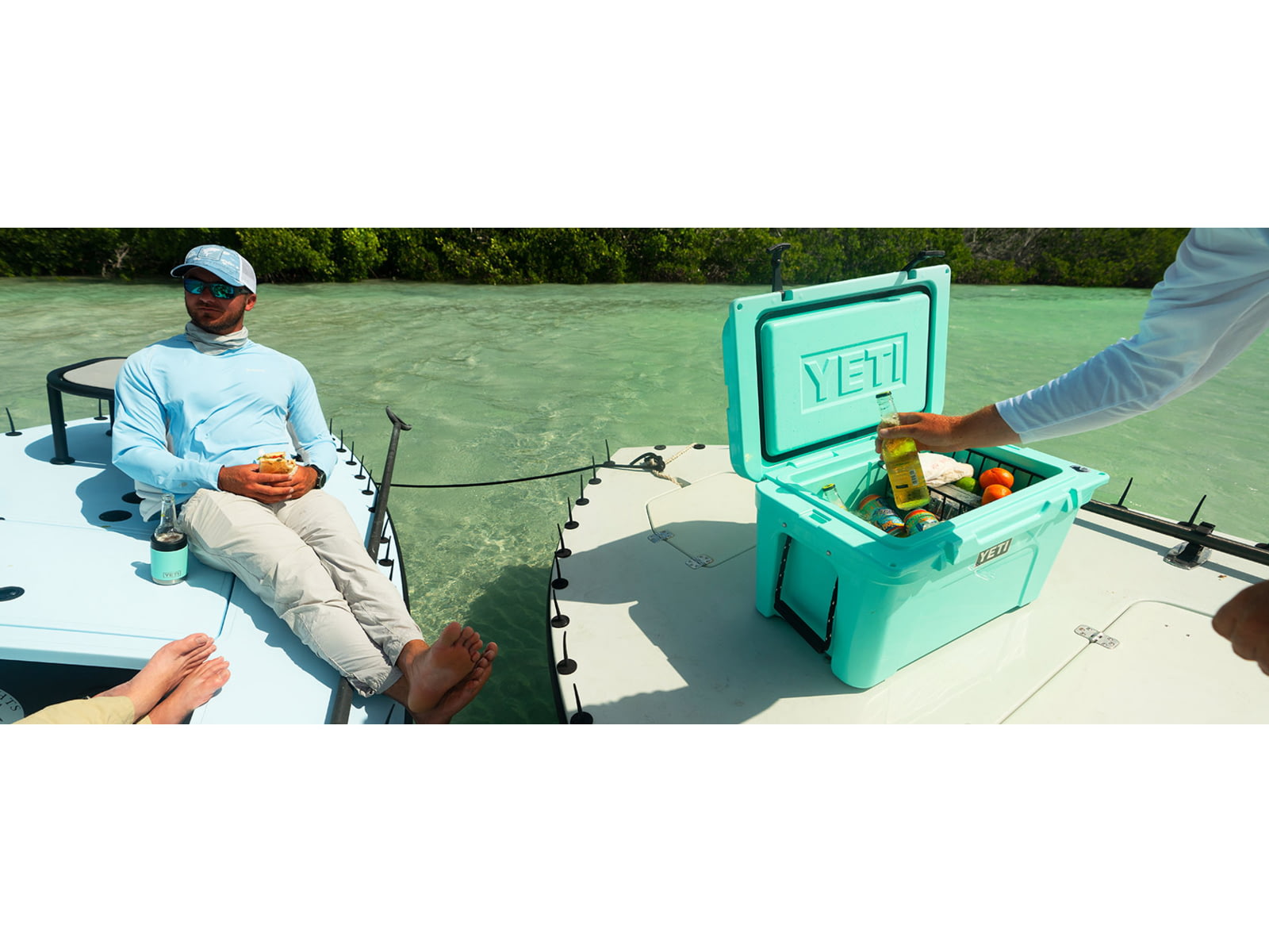 Yeti Tundra 35 Quart Hard Cooler