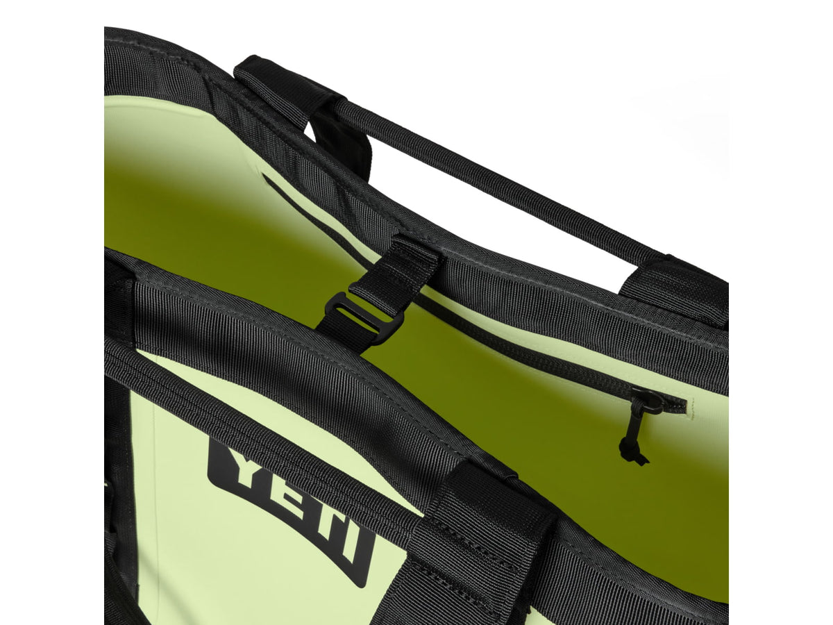 Yeti Camino Carryall 35L 2.0 Tote Bag