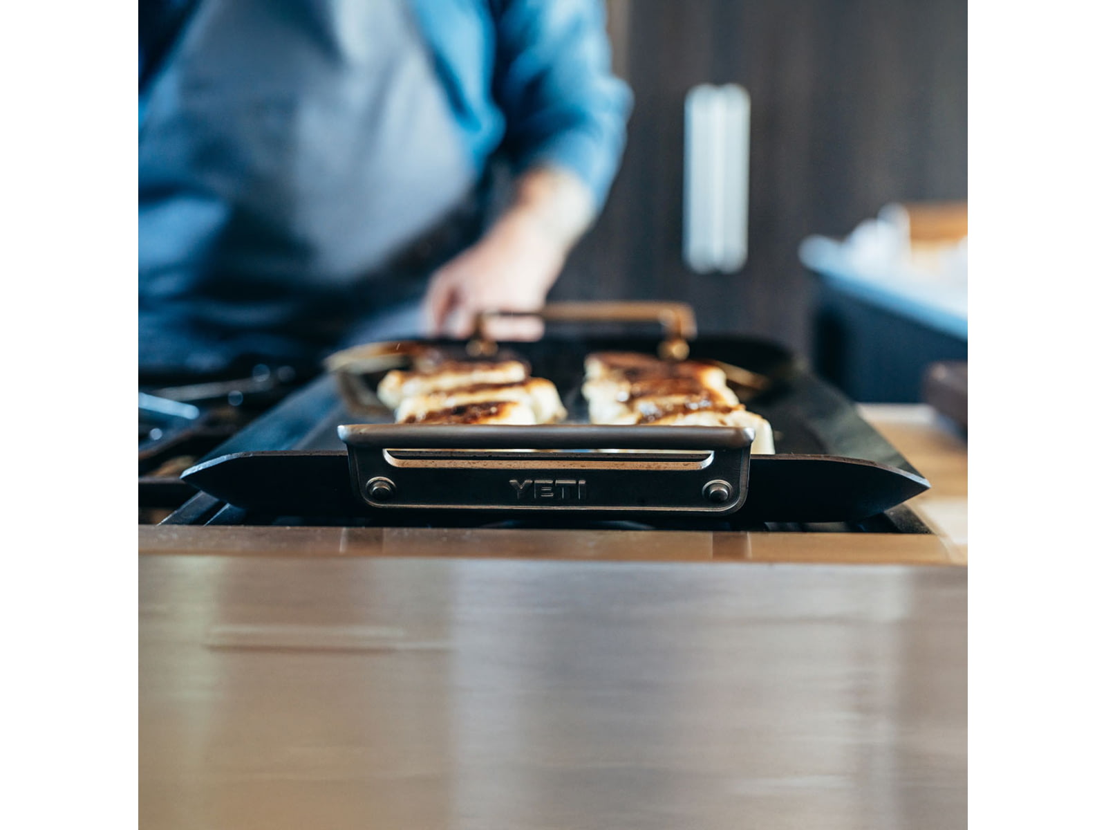 Yeti Double Burner Griddle Carbon Steel