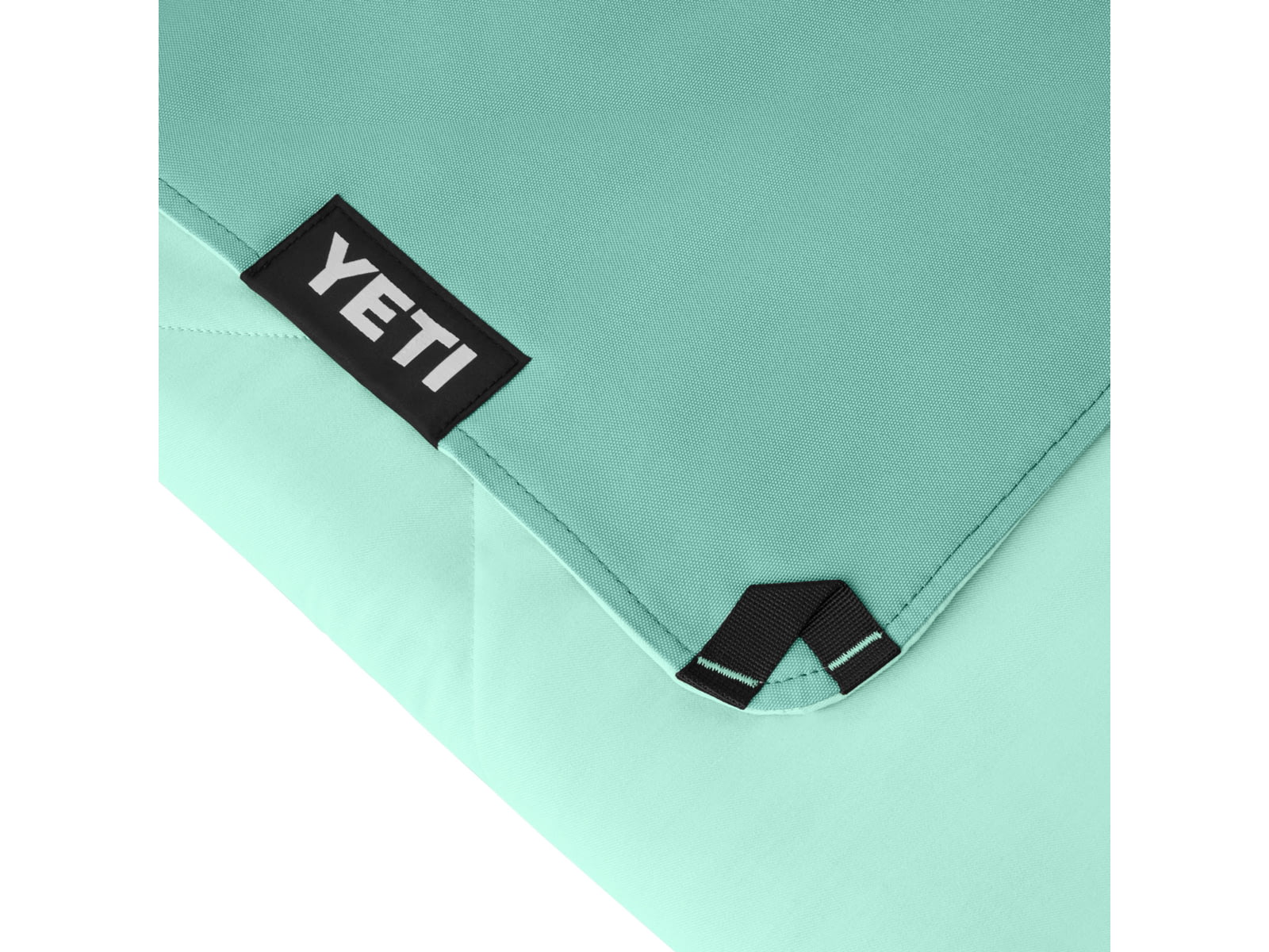 Yeti Lowlands Blanket