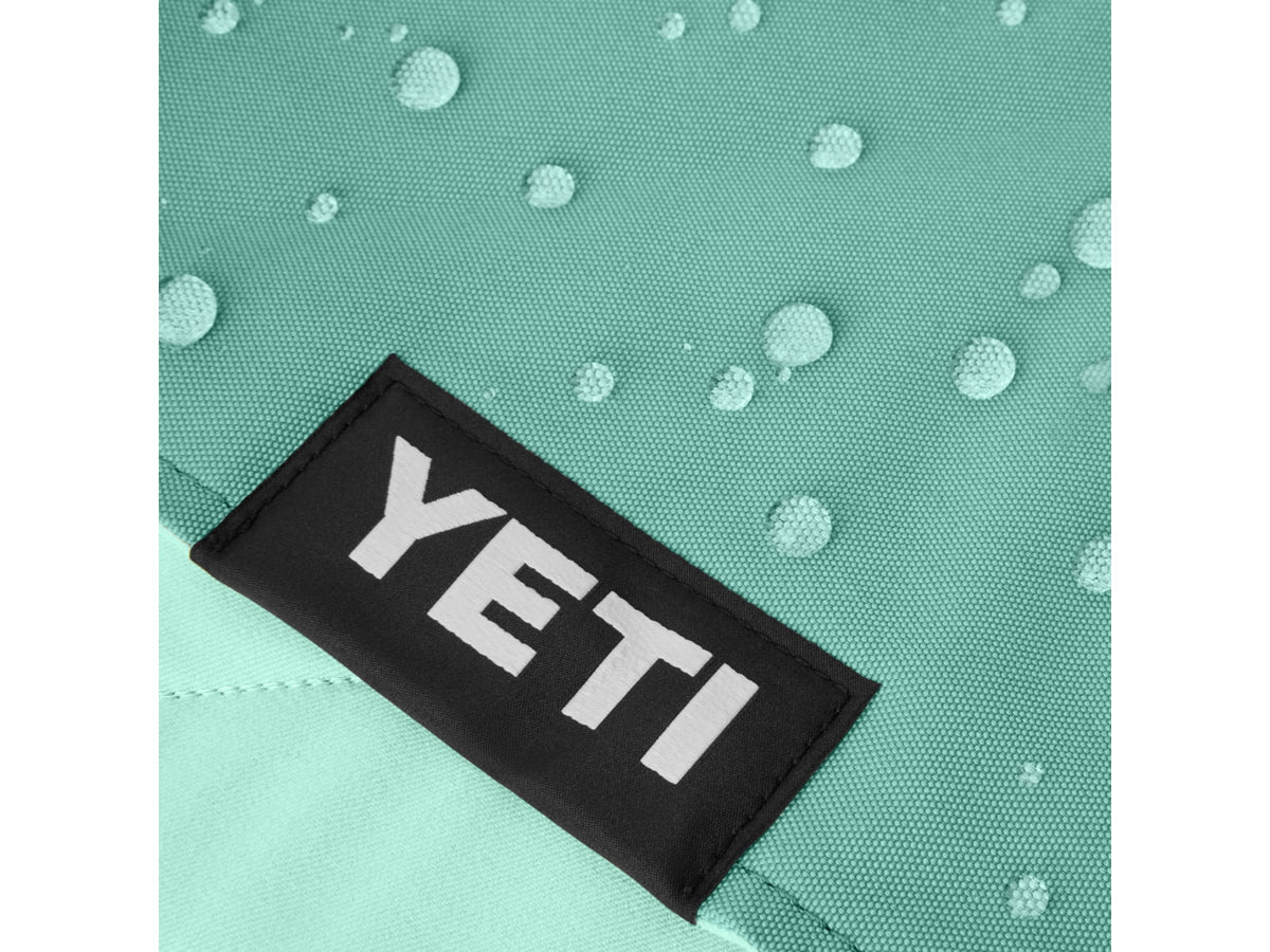 Yeti Lowlands Blanket
