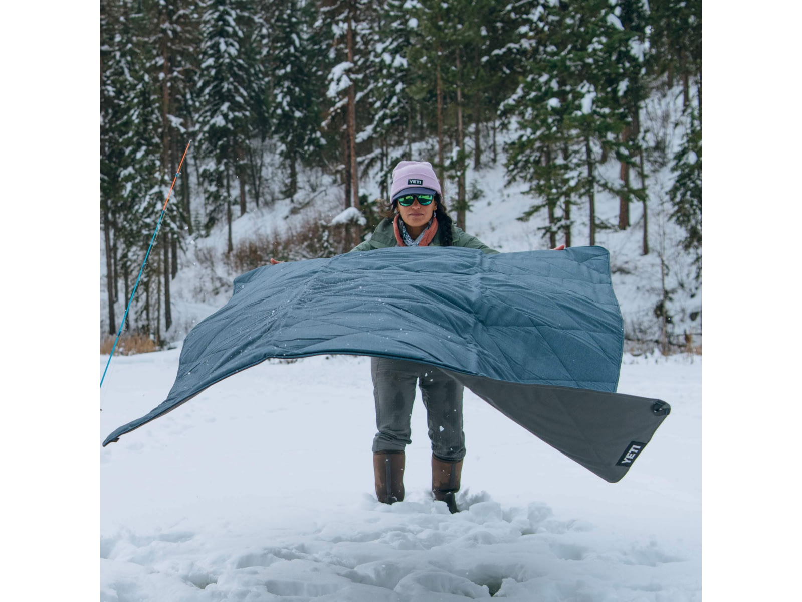 Yeti Lowlands Blanket