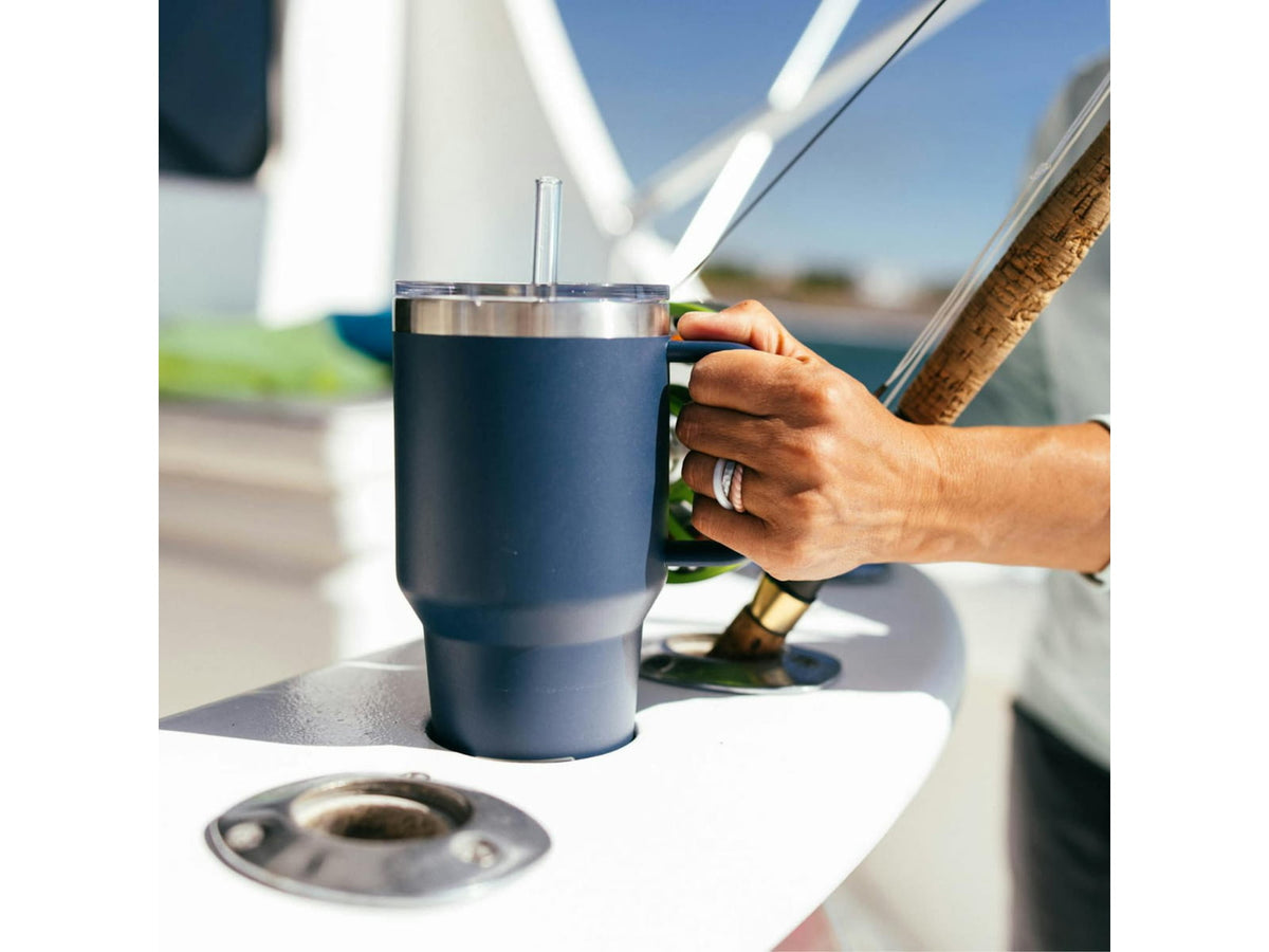 Yeti Rambler 35 oz Mug 2.0 w/Straw Cap