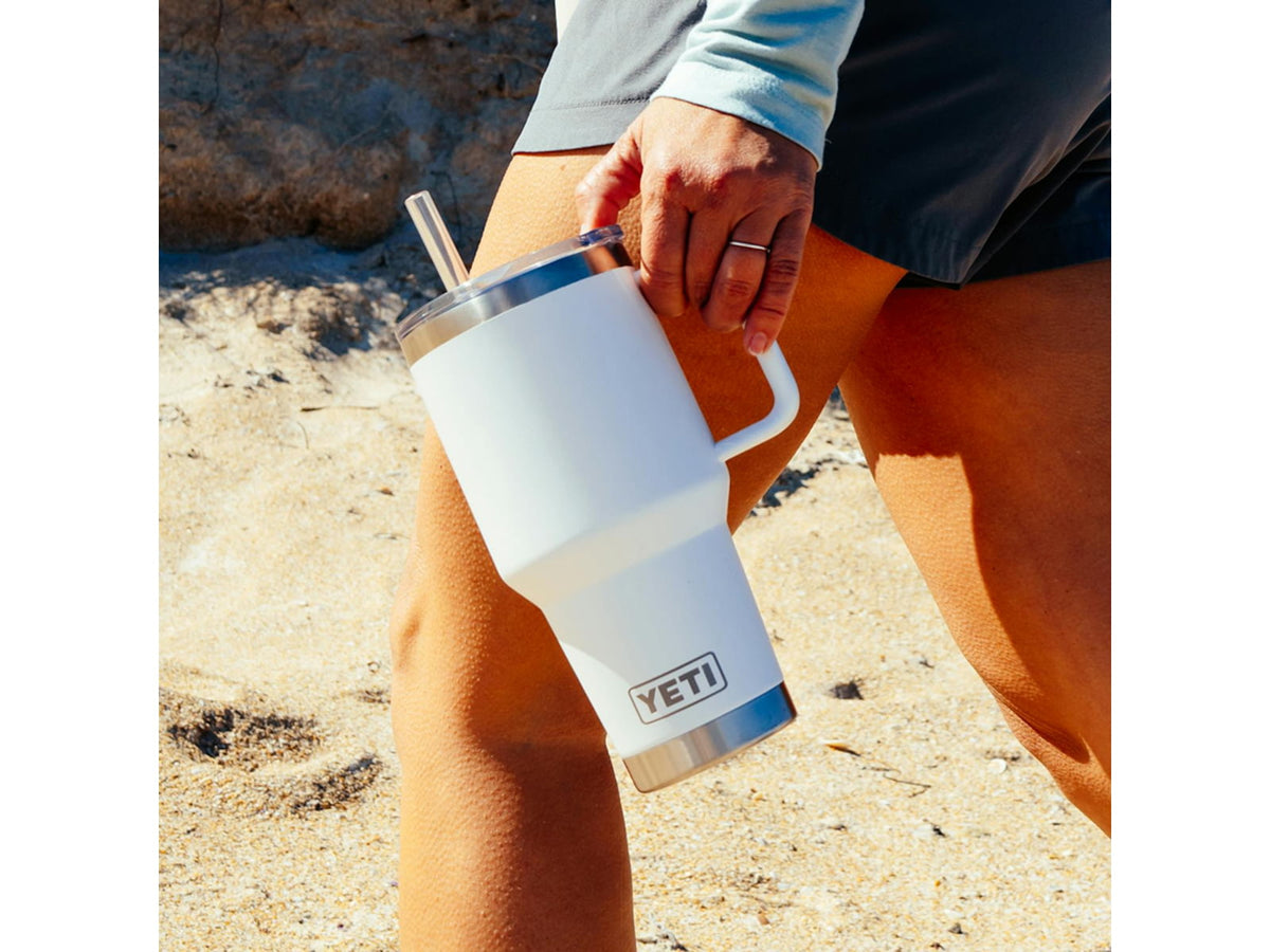 Yeti Rambler 35 oz Mug 2.0 w/Straw Cap