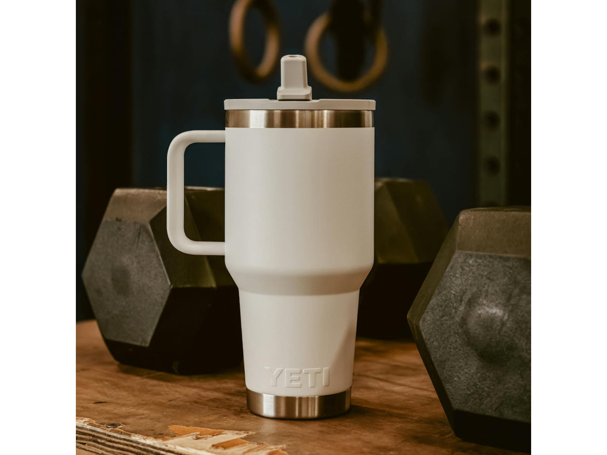 Yeti Rambler 30 oz Travel Mug w/Straw Lid