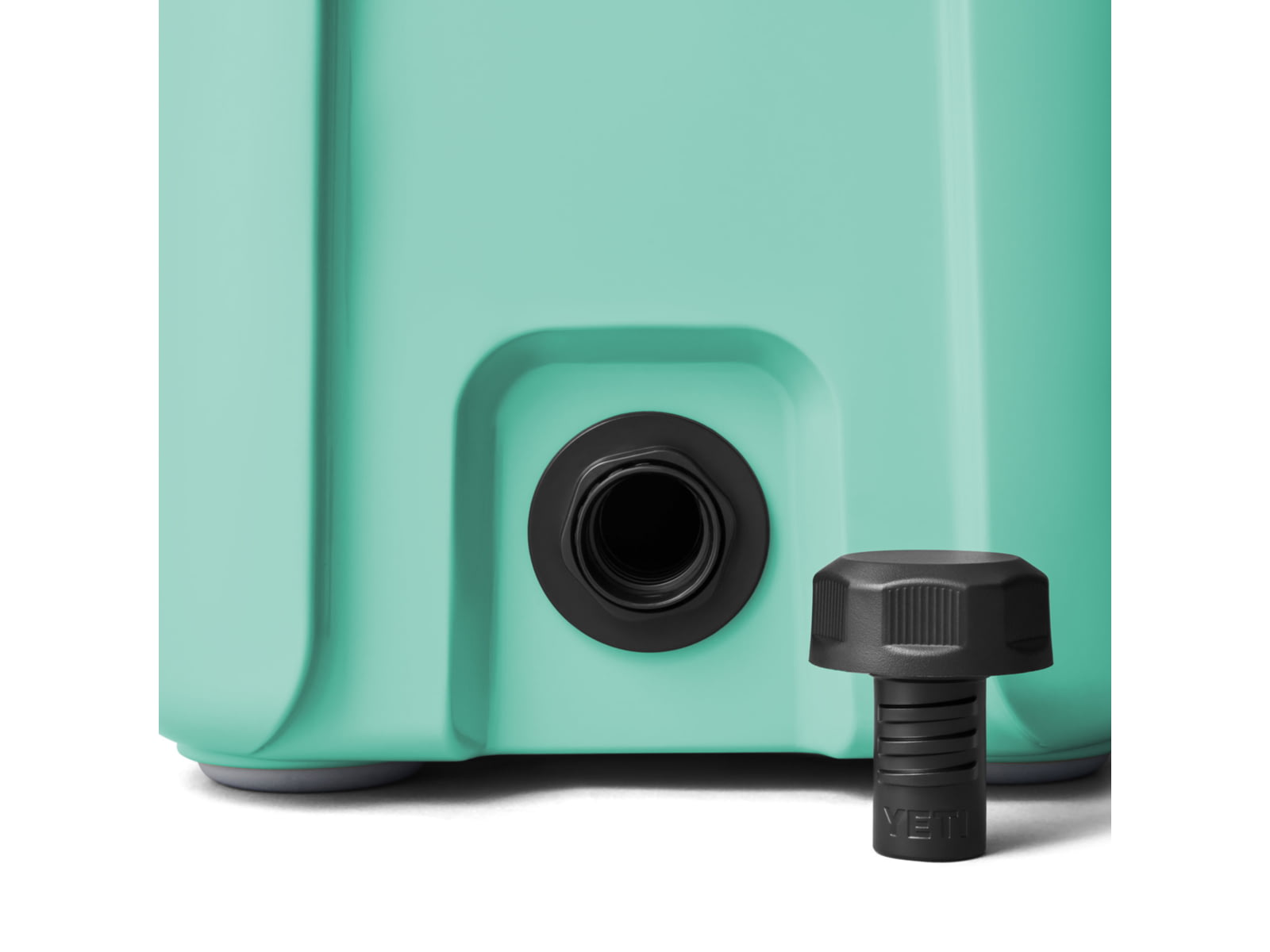 Yeti Roadie 15 Quart Hard Cooler
