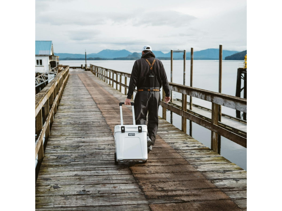 Yeti Roadie 48 Quart Hard Cooler Navy
