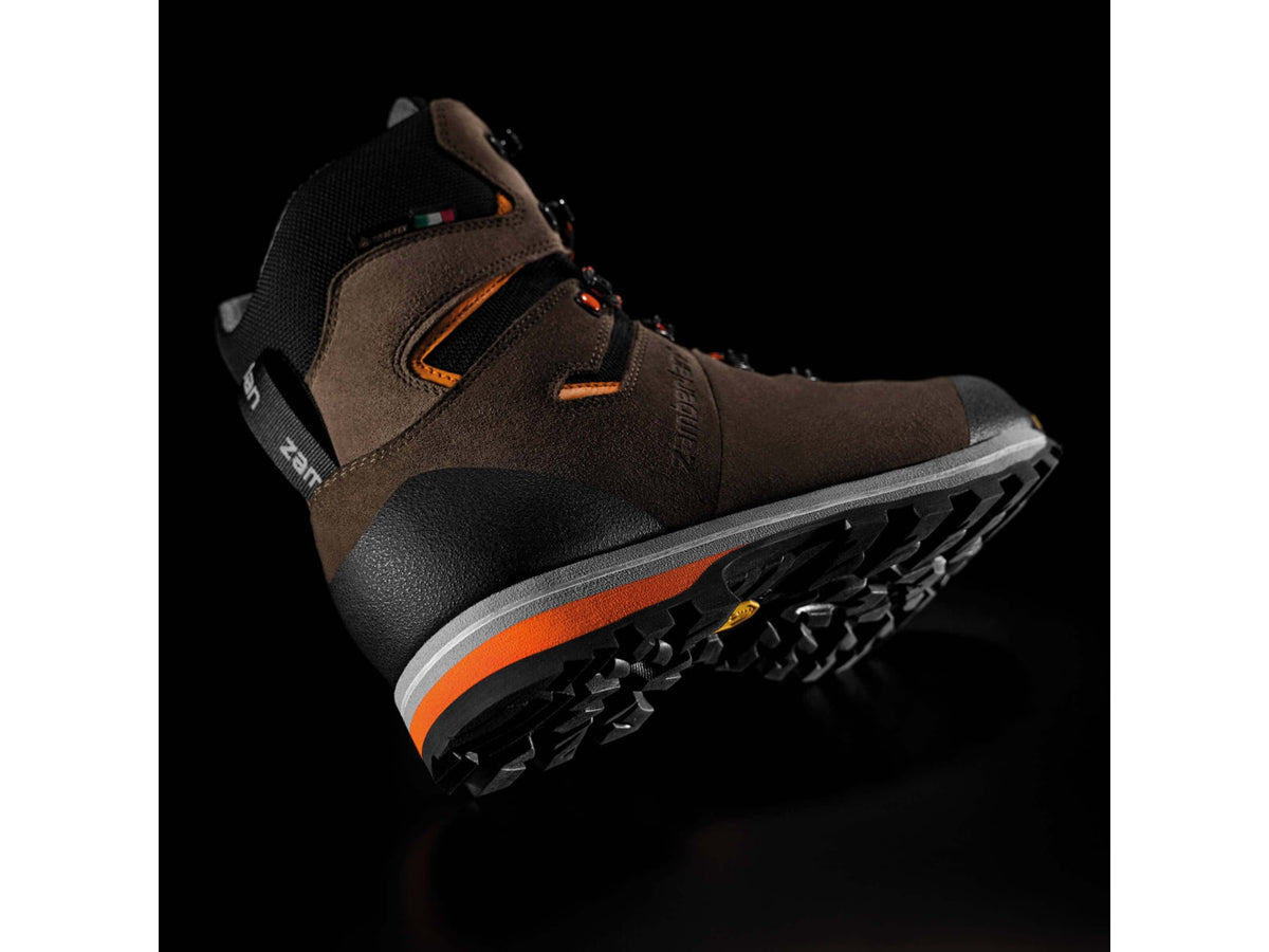 Zamberlan Thunder GTX Hiking/Backpacking Boot - Men's Brown/Orange