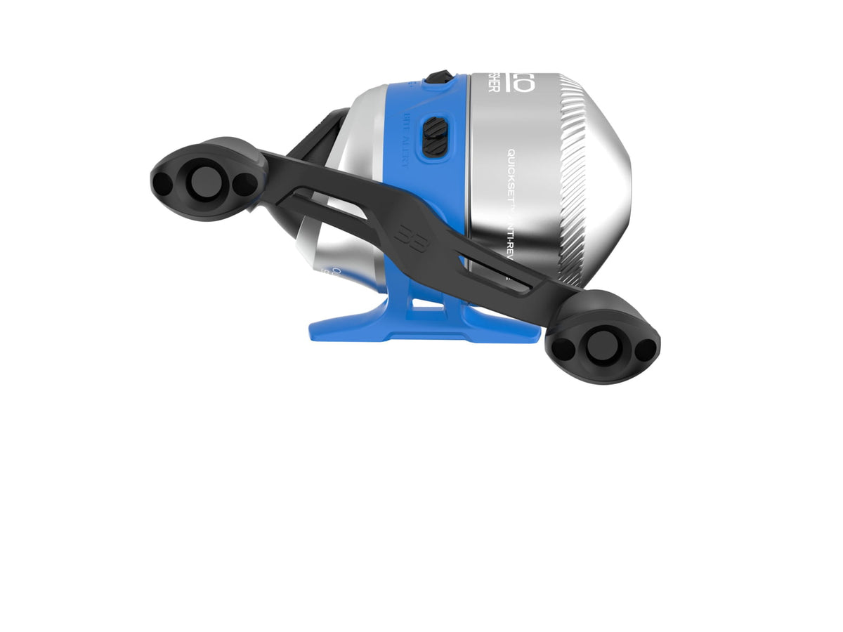 Zebco 33 Salt Fisher Spincast Reel and Rod Combo 6ft 6in 2-PC Telescopic Rod Medium-Heavy SZ 30 Reel 3.6-1 Ratio 4-PC Strike King Tackle Kit Blue