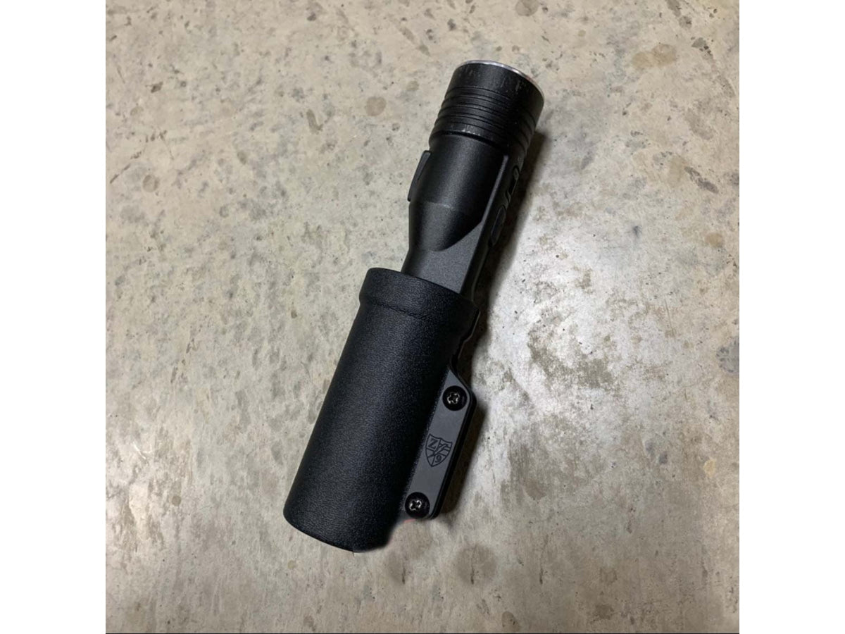 Zero9 Flashlight Case Holster Bezel Up 1 Molle Loks Plain Black Z9-4044-BLK-MLK